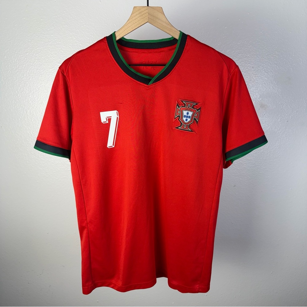 Portugal Soccer Football Ronaldo #7 Red FPF Vintage T2K Jersey Size Large
